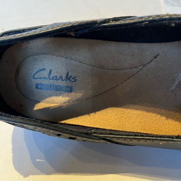 Clarks Collection Women's Slip On Leather Loafers Dark Blue Size 8.5M - Picture 7 of 9